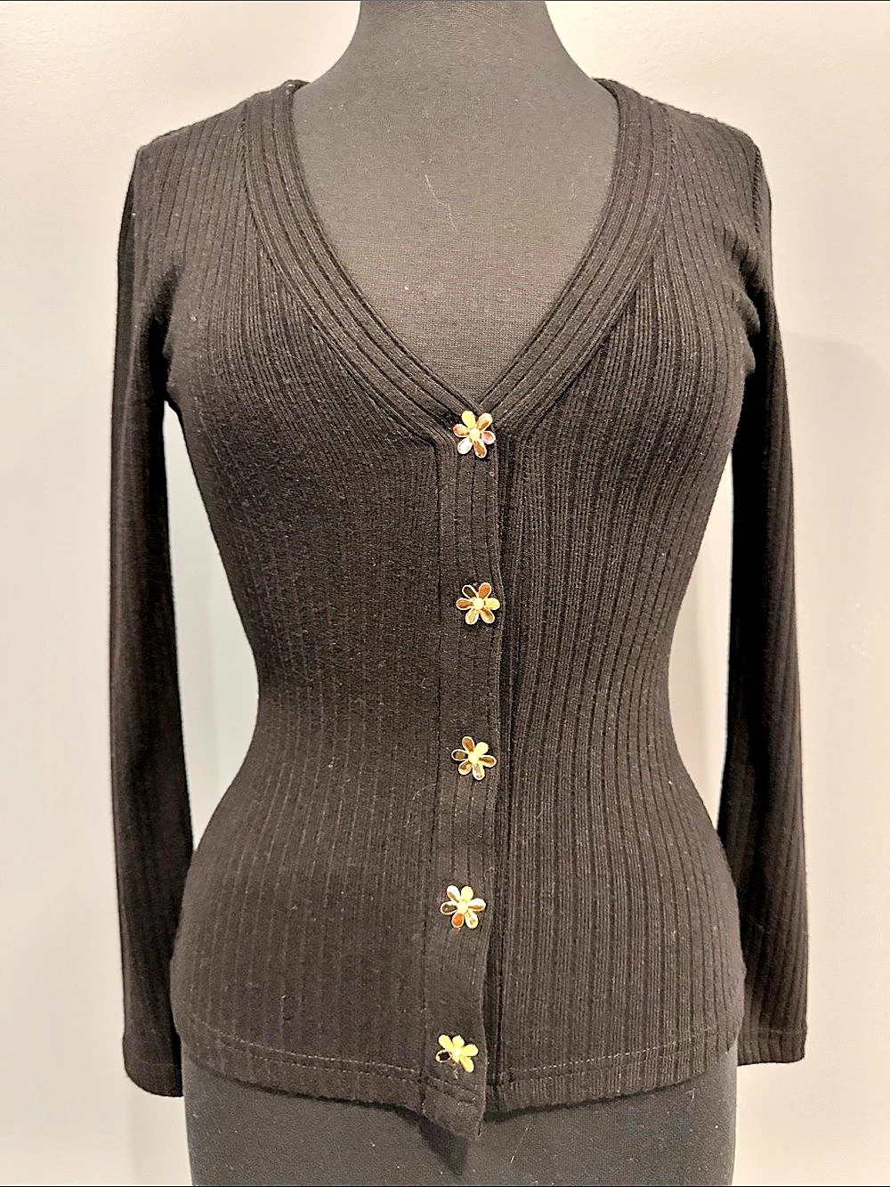 ASTR Black V-Neck Cardigan Size XS Like New